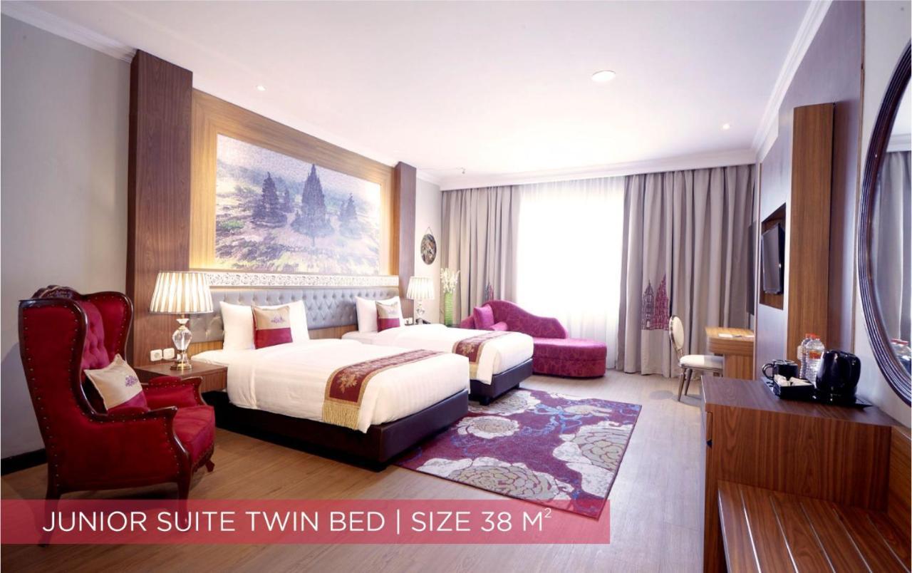 Ramada Suites By Wyndham Solo Exterior foto